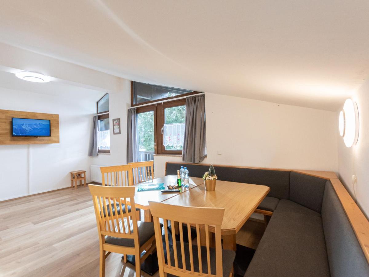 Apartment Alpenchalets - Zse202 By Interhome เซลล์อัมเซ ภายนอก รูปภาพ